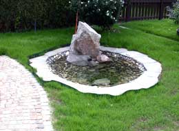 nat�rliche Umwelsung, angeschlossen an Zisterne